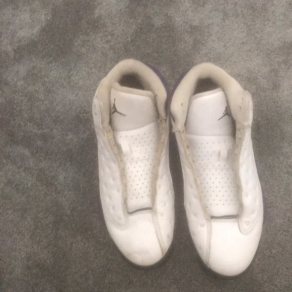 Jordan 13 retro lakers purple white size 9 - Picture 2 of 6